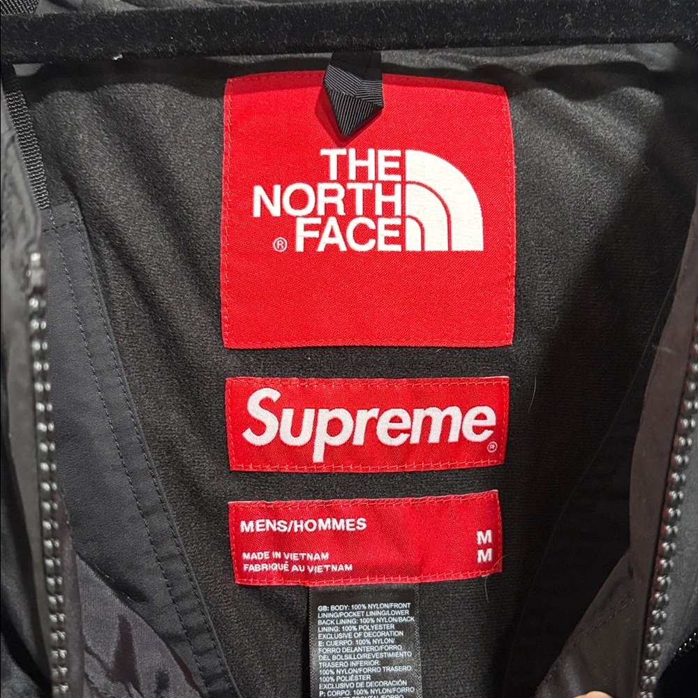 Supreme x The North Face RTG Utility Vest Black Gore-Tex Tactical Vest NWT - Picture 2 of 4